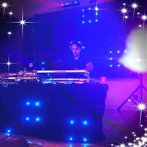 Meet your Posher, Cesar